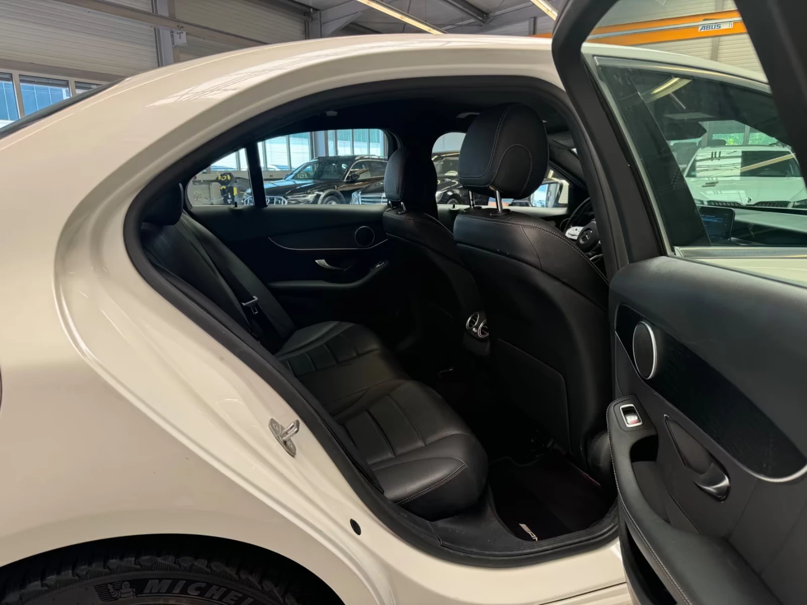 Mercedes-Benz C 220 d/4M/AMG-L./194HP/DISTR/CAM/MASSAGE/MEMO/ACC/770f - изображение 8