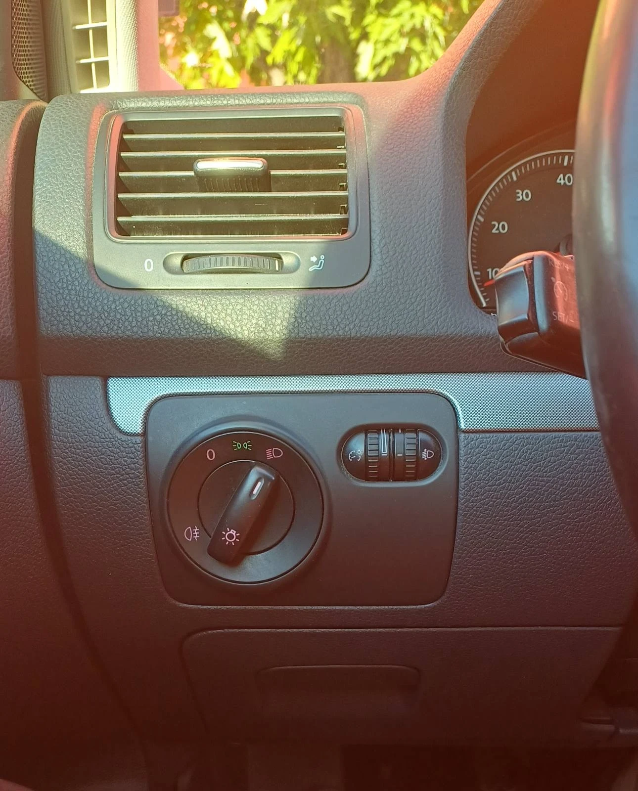 VW Golf 1.6i - изображение 9