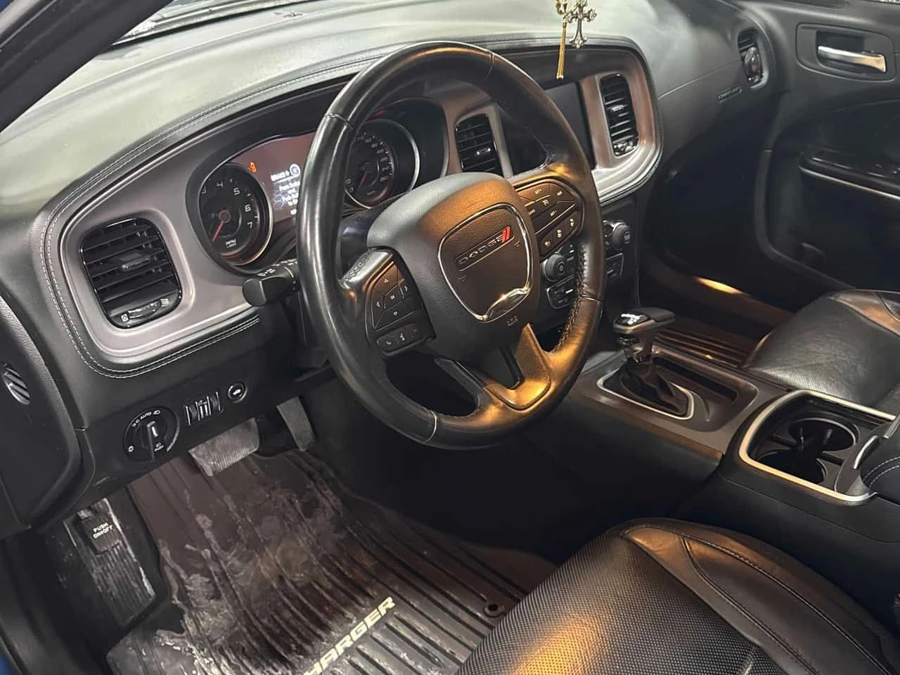 Dodge Charger * SXT * CARFAX * ���� �� �� | Mobile.bg � ����������� 14