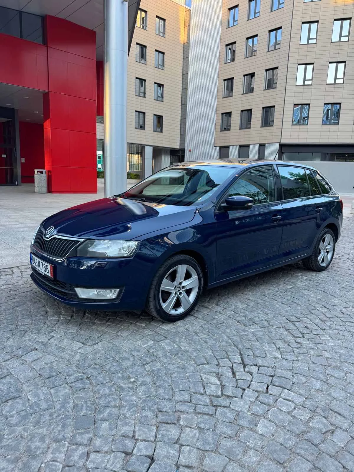 Skoda Rapid, снимка 4 - Автомобили и джипове - 54080496