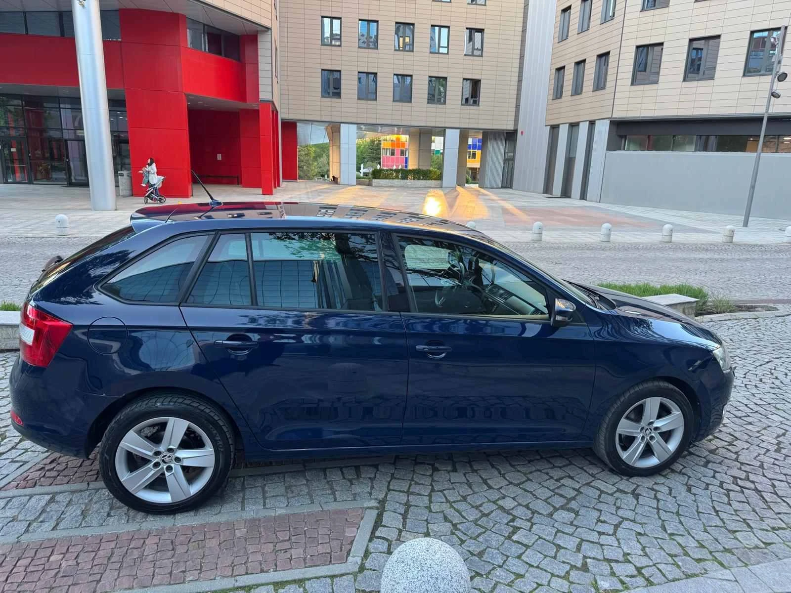 Skoda Rapid, снимка 6 - Автомобили и джипове - 54080496