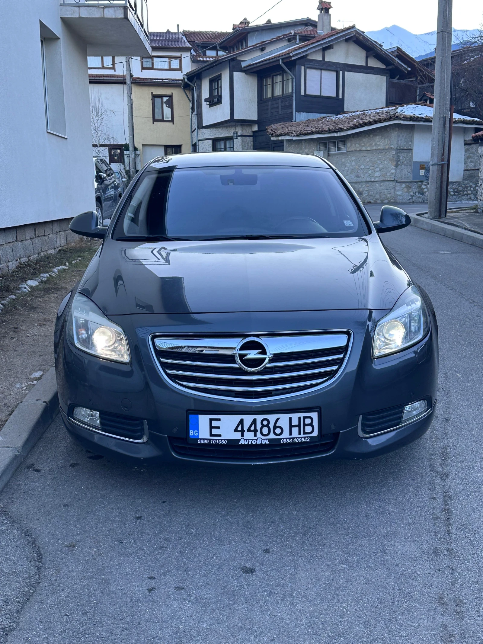 Opel Insignia, снимка 2 - Автомобили и джипове - 54148851