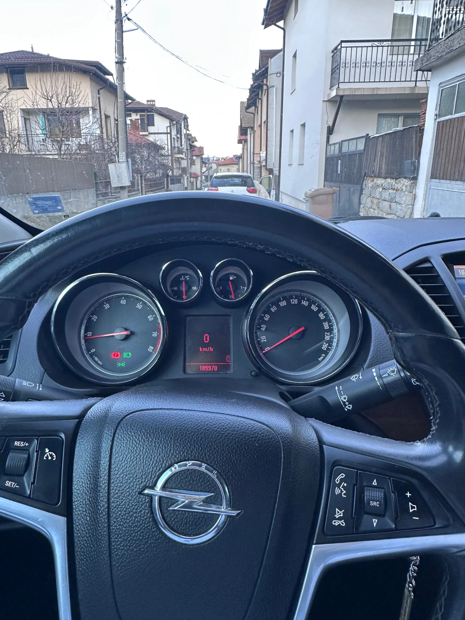 Opel Insignia, снимка 11 - Автомобили и джипове - 54148851