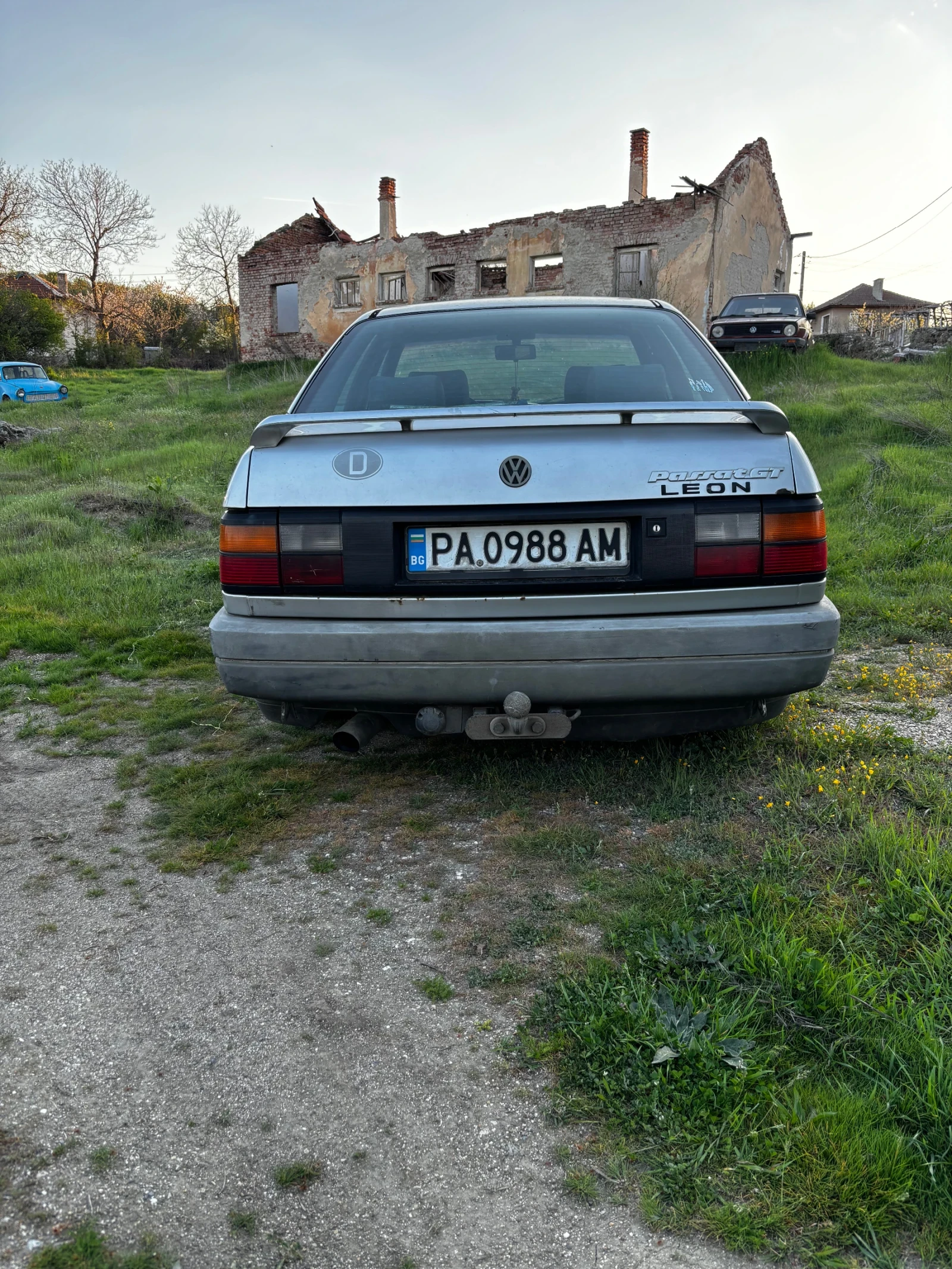 VW Passat, снимка 11 - Автомобили и джипове - 54248045
