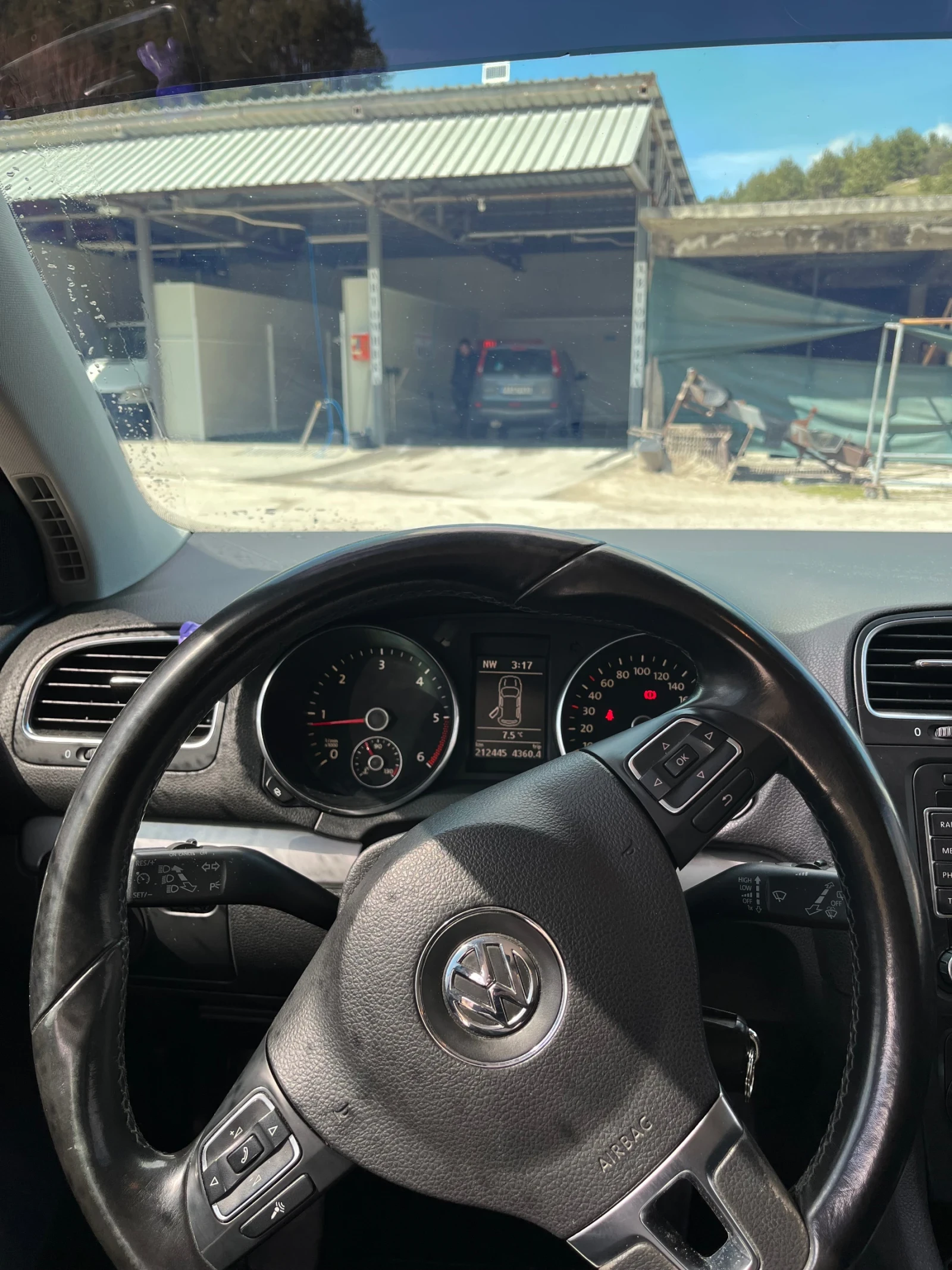 VW Golf, снимка 7 - Автомобили и джипове - 54319987