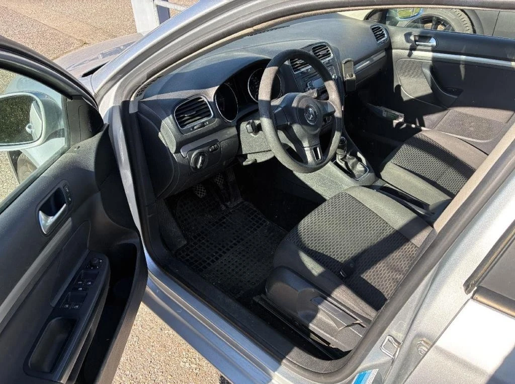 VW Golf TDI Клима 1-Собственик Евро 5, снимка 5 - Автомобили и джипове - 54481440
