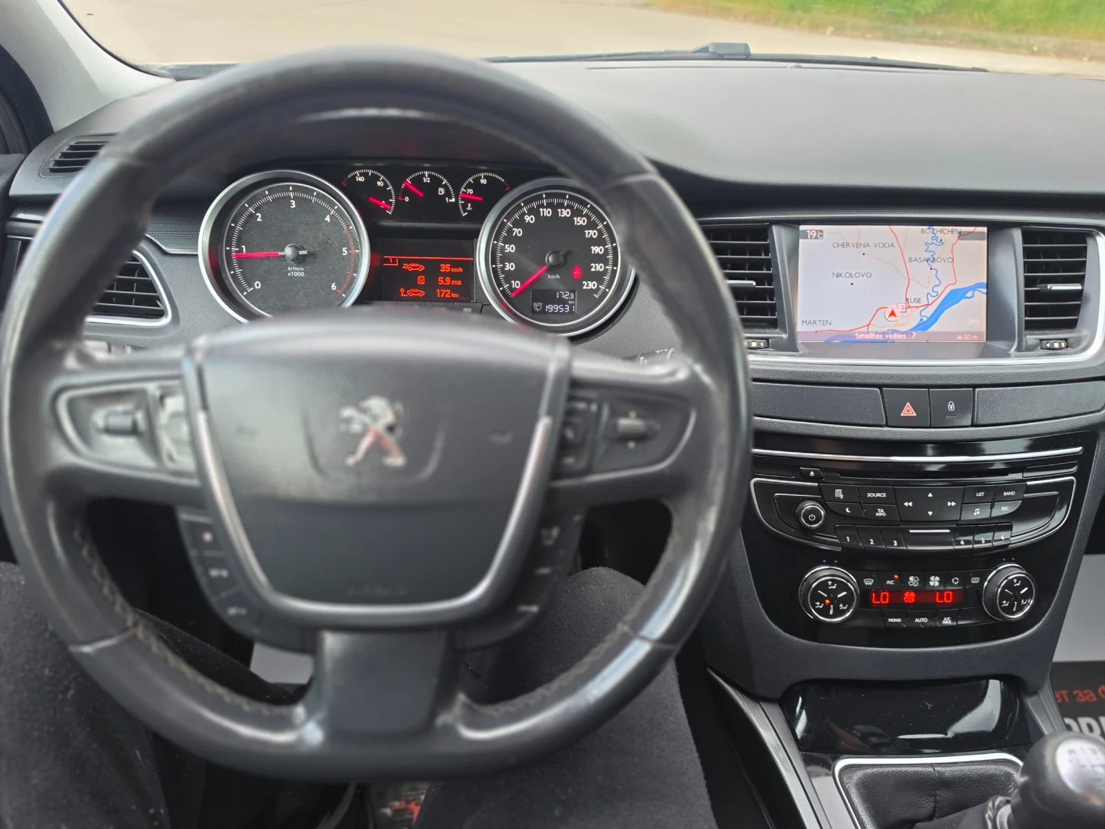 Peugeot 508 2.0HDI 163hp * КЛИМАТРОНИК *  EURO 5 * НАВИ * , снимка 15 - Автомобили и джипове - 54575181