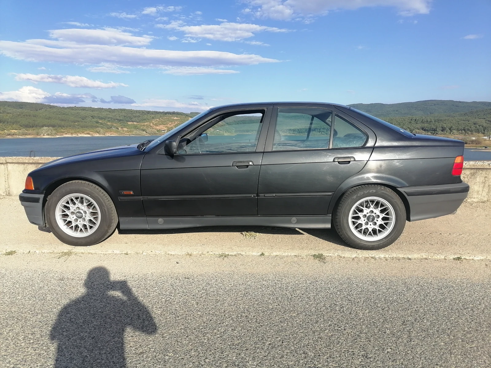 BMW 320, снимка 6 - Автомобили и джипове - 54634882