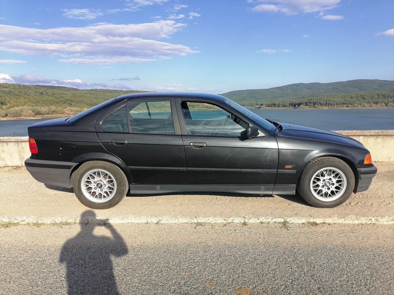 BMW 320, снимка 7 - Автомобили и джипове - 54634882