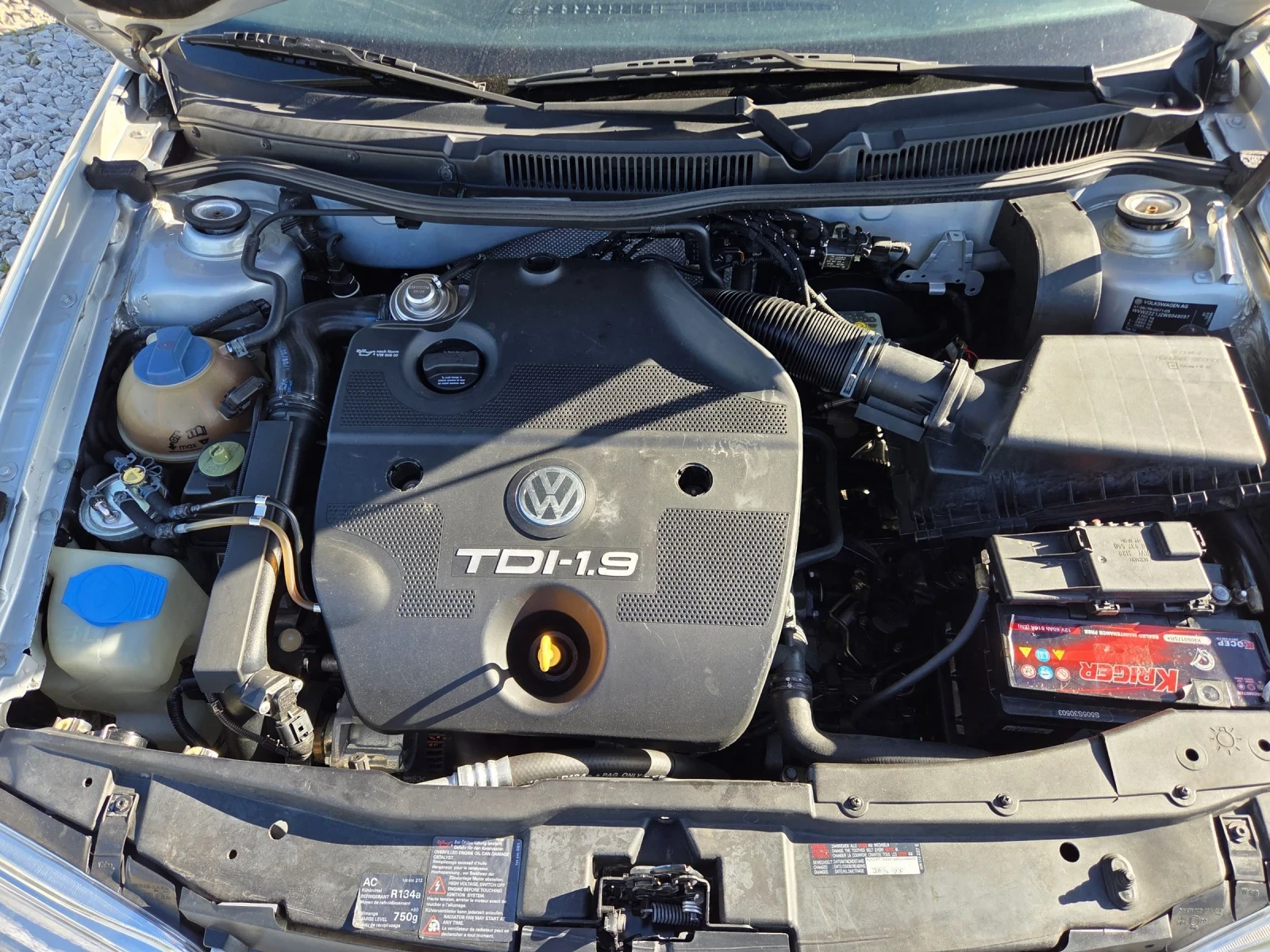 VW Golf 1.9tdi* внос Италия* , снимка 17 - Автомобили и джипове - 54702849