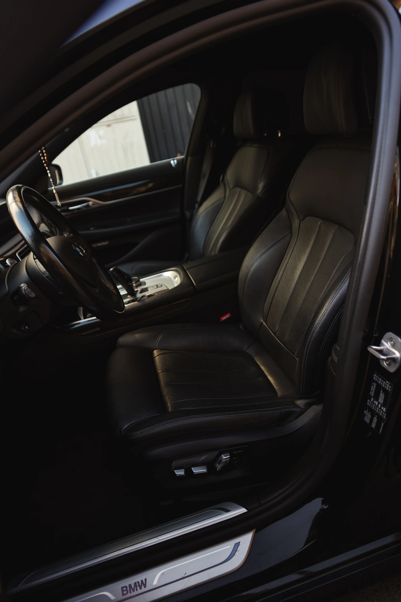 BMW 730 G11, снимка 11 - Автомобили и джипове - 54868393
