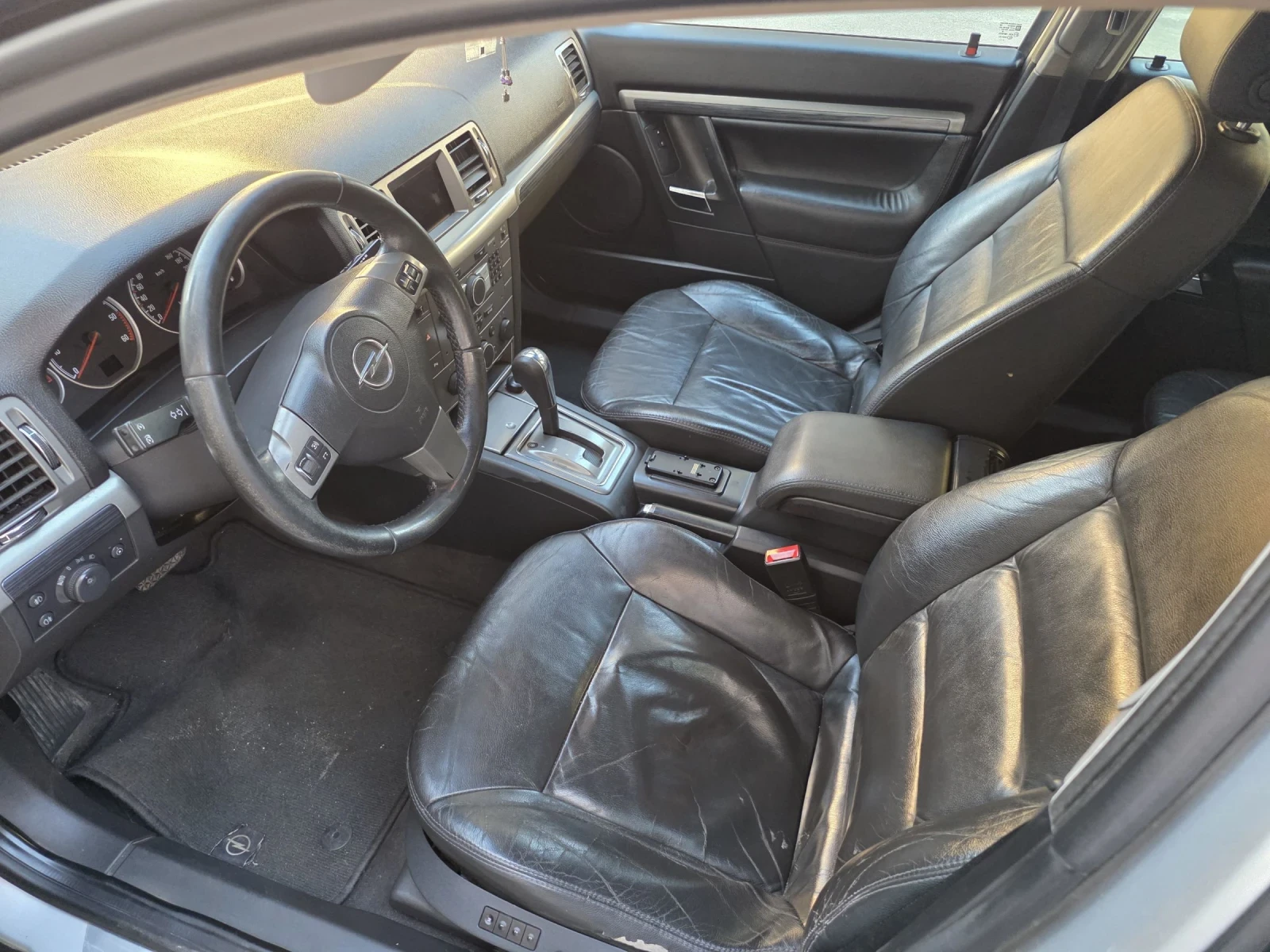 Opel Vectra 1.9 CDTI, снимка 7 - Автомобили и джипове - 55056297