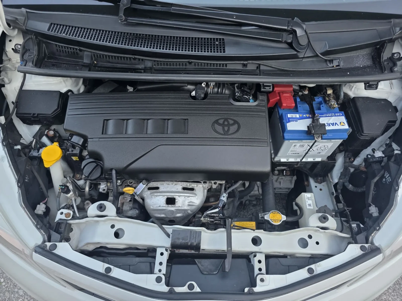 Toyota Yaris 1.33 VVT-i НАВИ КАМЕРА КЛИМАТИК ЕВРО 5B, снимка 9 - Автомобили и джипове - 55167348
