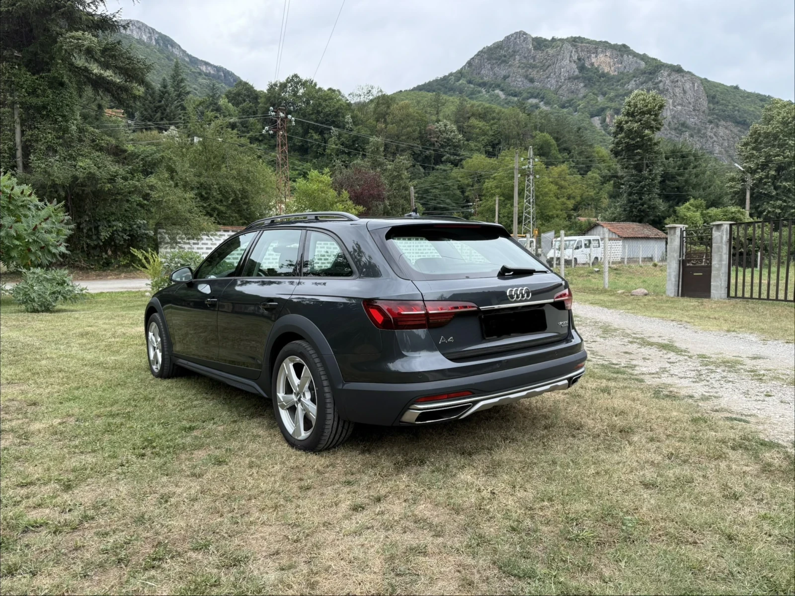 Audi A4 Allroad Matrix, снимка 4 - Автомобили и джипове - 55433655
