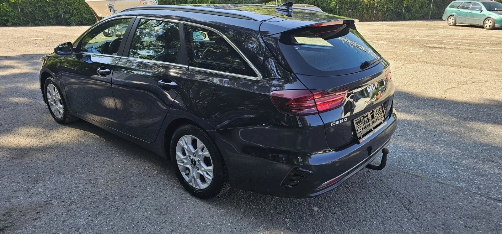 Kia Ceed 1.6 Нов Модел Нави Камера Белгия , снимка 3 - Автомобили и джипове - 55478256