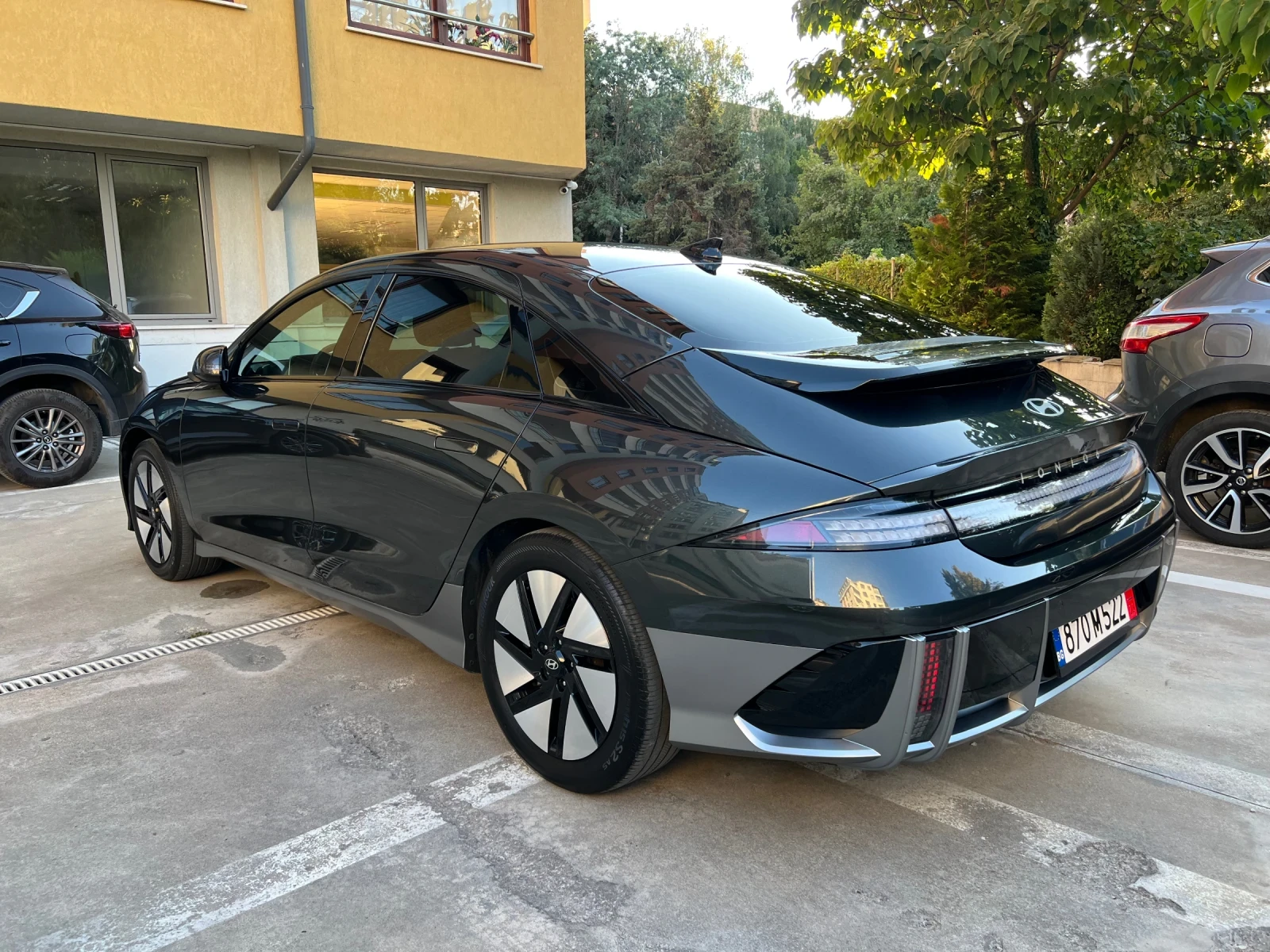 Hyundai Ioniq 6 77kWh RWD, снимка 4 - Автомобили и джипове - 55737778