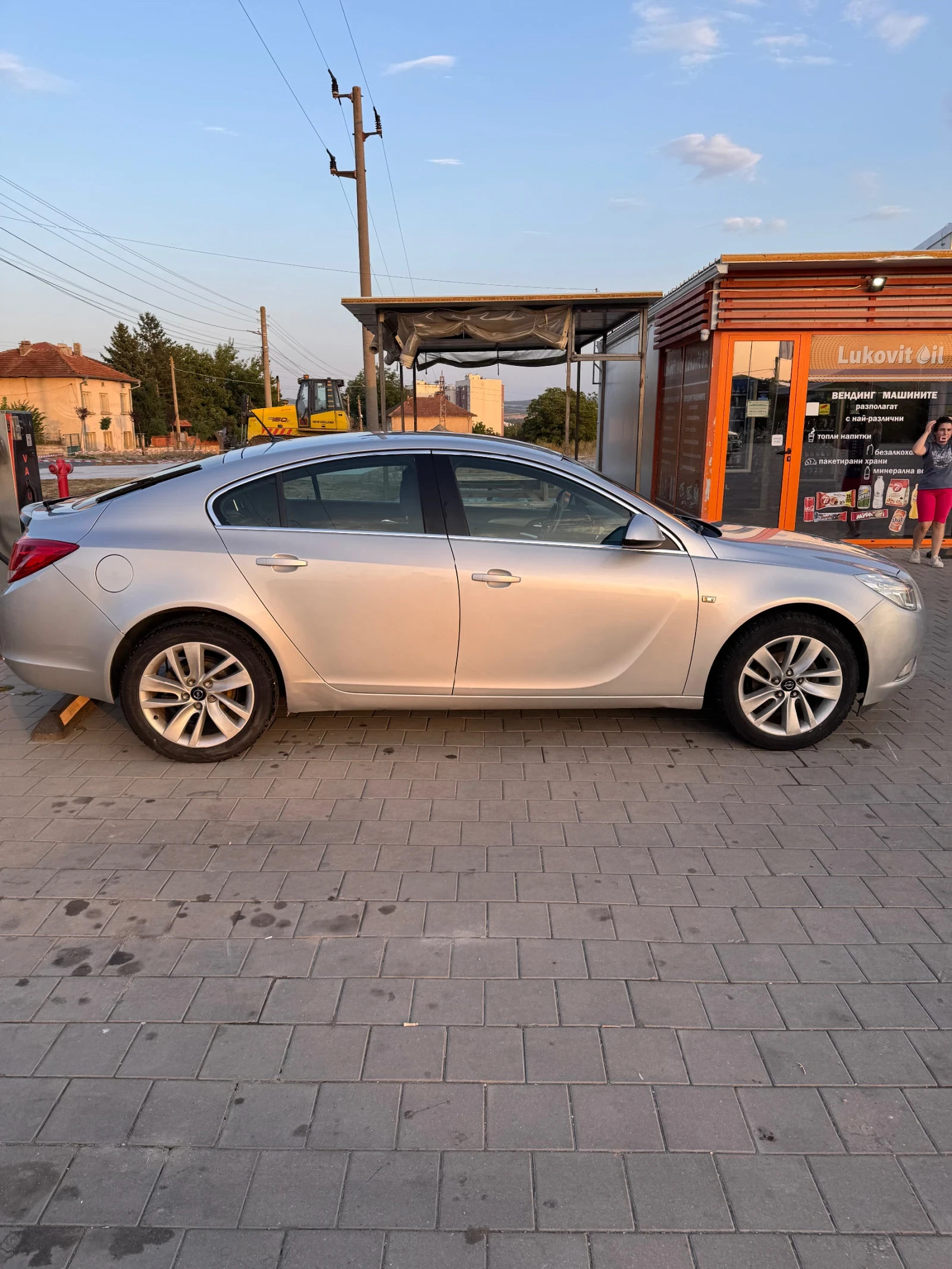 Opel Insignia, снимка 7 - Автомобили и джипове - 55891240