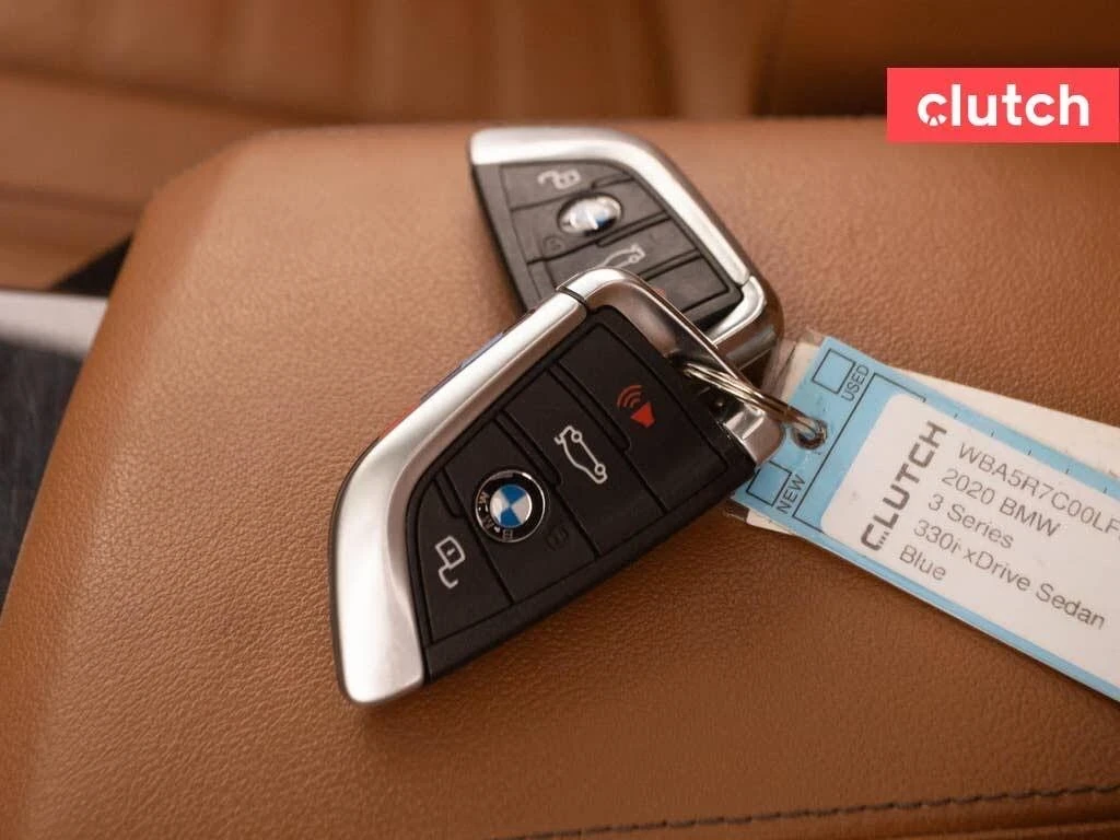 BMW 330 M-pack* 360* HUD* Шибидах* Подгрев* 2ключа* , снимка 16 - Автомобили и джипове - 55942034