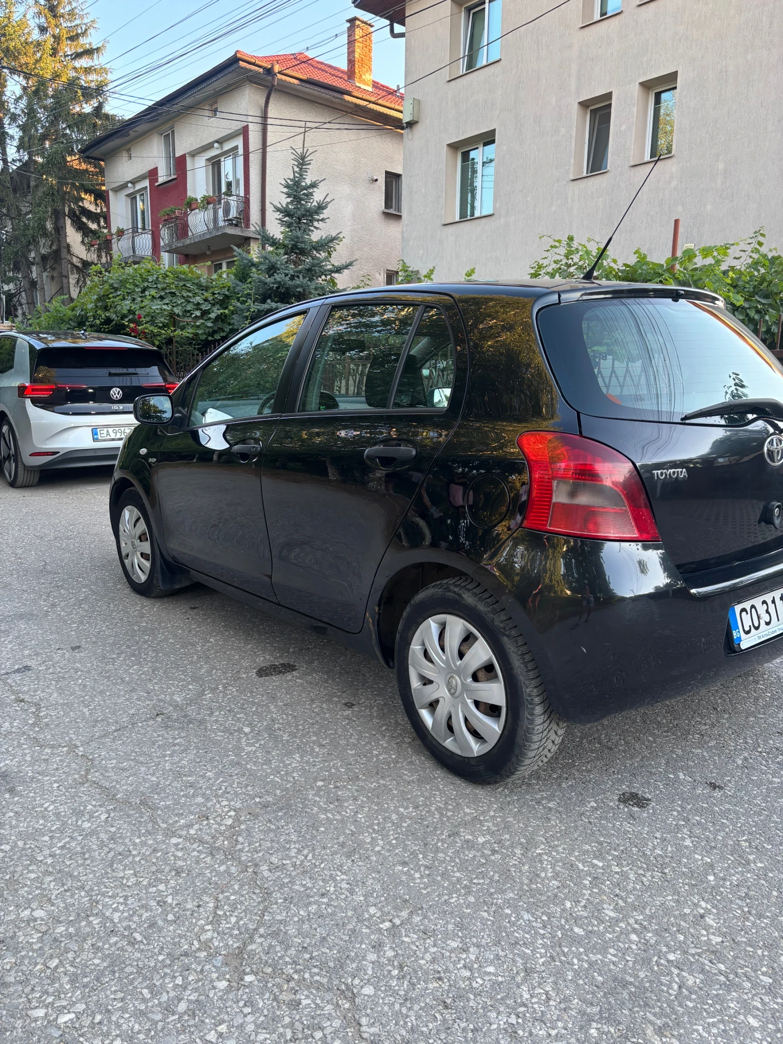 Toyota Yaris, снимка 8 - Автомобили и джипове - 55972703