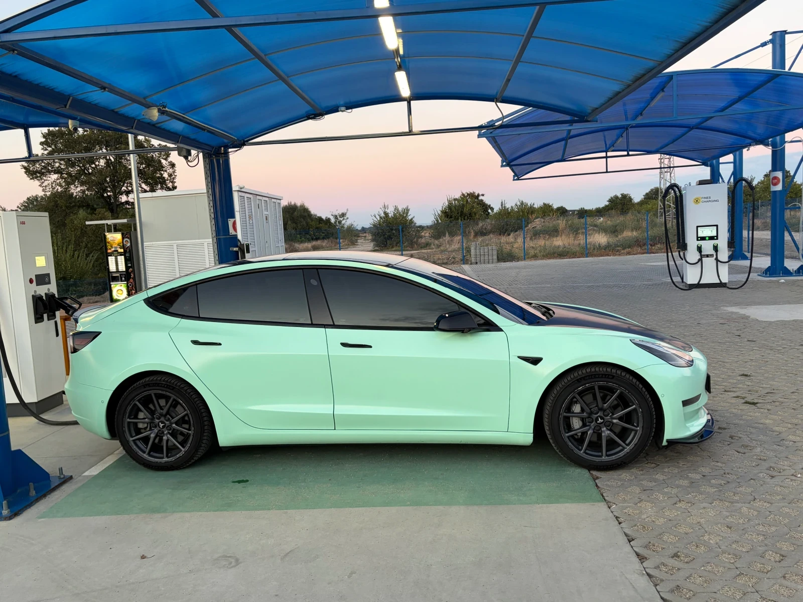 Tesla Model 3 Tesla model 3 dual motor, снимка 3 - Автомобили и джипове - 56341015