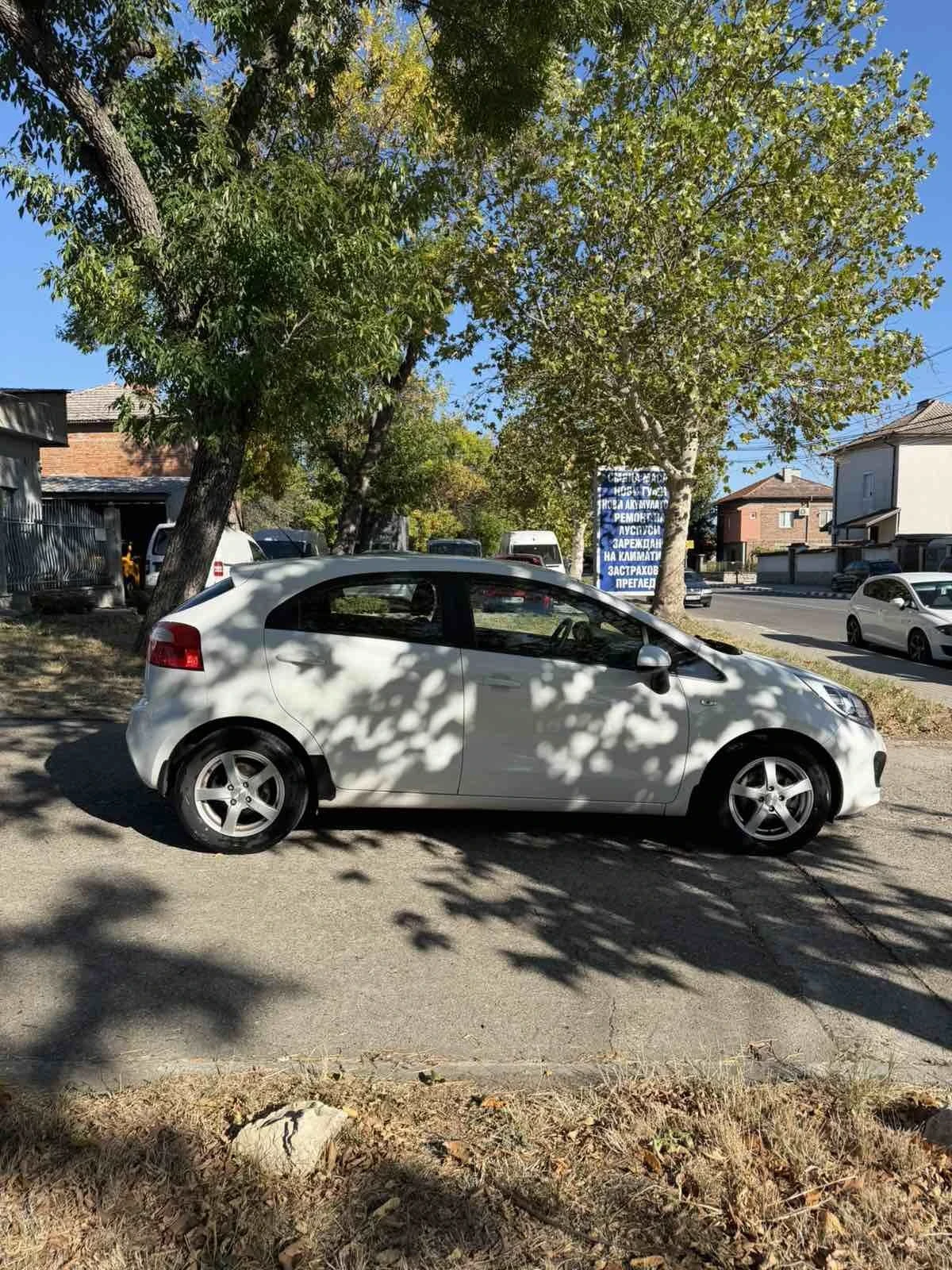 Kia Rio, снимка 4 - Автомобили и джипове - 56360515