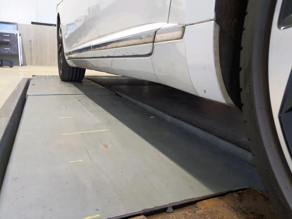 VW Arteon Shooting Brake R-Line LED Navi | Mobile.bg � ����������� 13