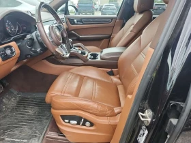 Porsche Cayenne * AWD * CARFAX * Matrix * Въздух * , снимка 8