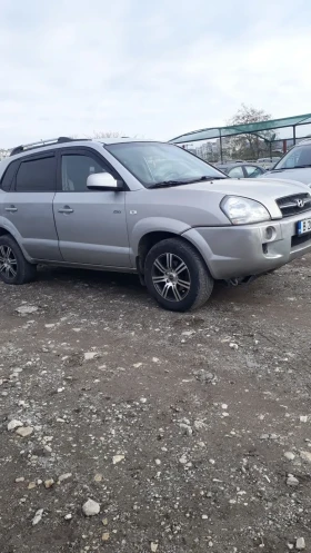 Hyundai Tucson 2.0 i Gaz 4x4, снимка 2