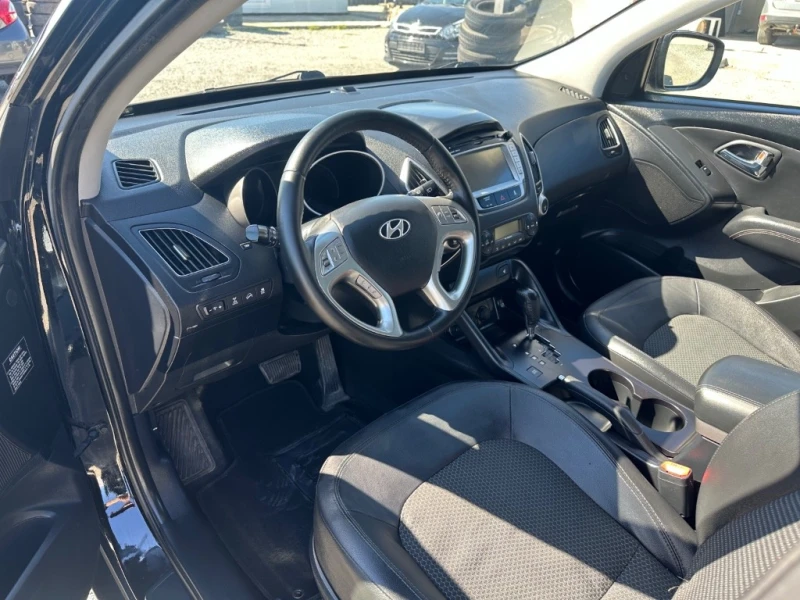 Hyundai IX35 2.0 4X4, снимка 11 - Автомобили и джипове - 47470887