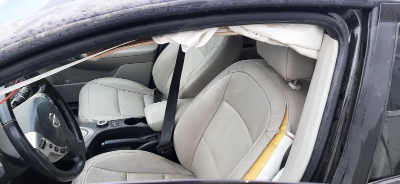 Nissan Qashqai 2.0 dci, снимка 6 - Автомобили и джипове - 50337153