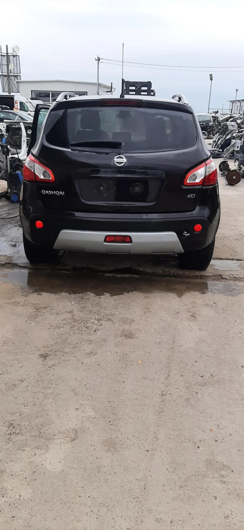 Nissan Qashqai 2.0 dci, снимка 3 - Автомобили и джипове - 50337153