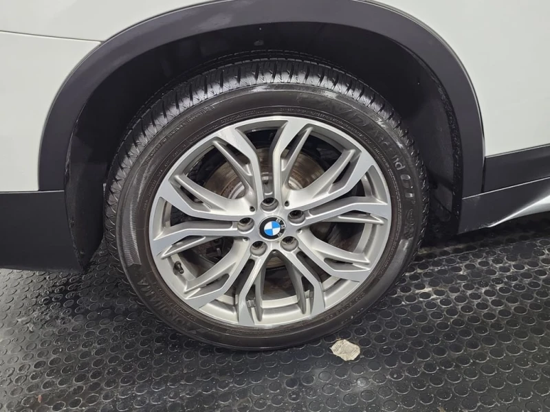 BMW X1 * xDrive28i * CARFAX * БЕЗ ПЪРВОНАЧАЛНА ВНОСКА, снимка 7 - Автомобили и джипове - 52950376