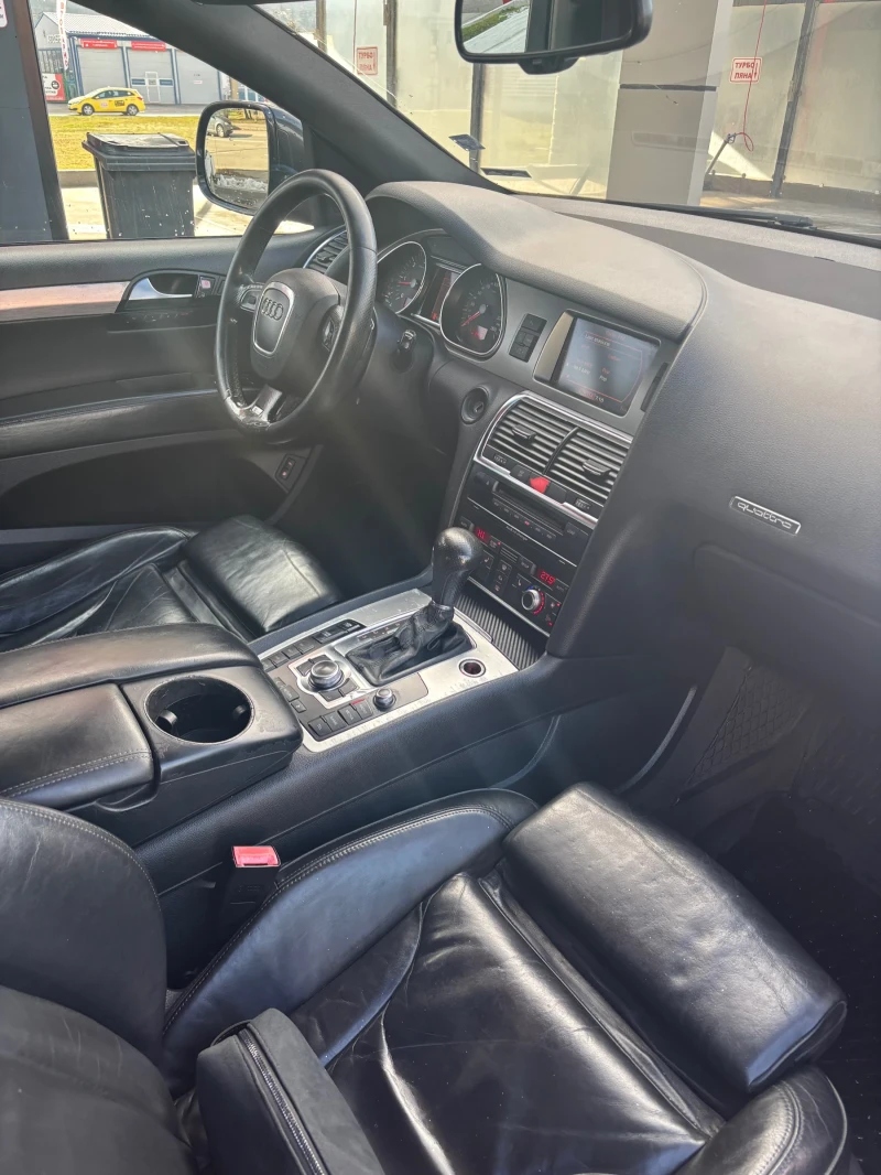 Audi Q7 4.2tdi S line 7-местен, снимка 9 - Автомобили и джипове - 53258948