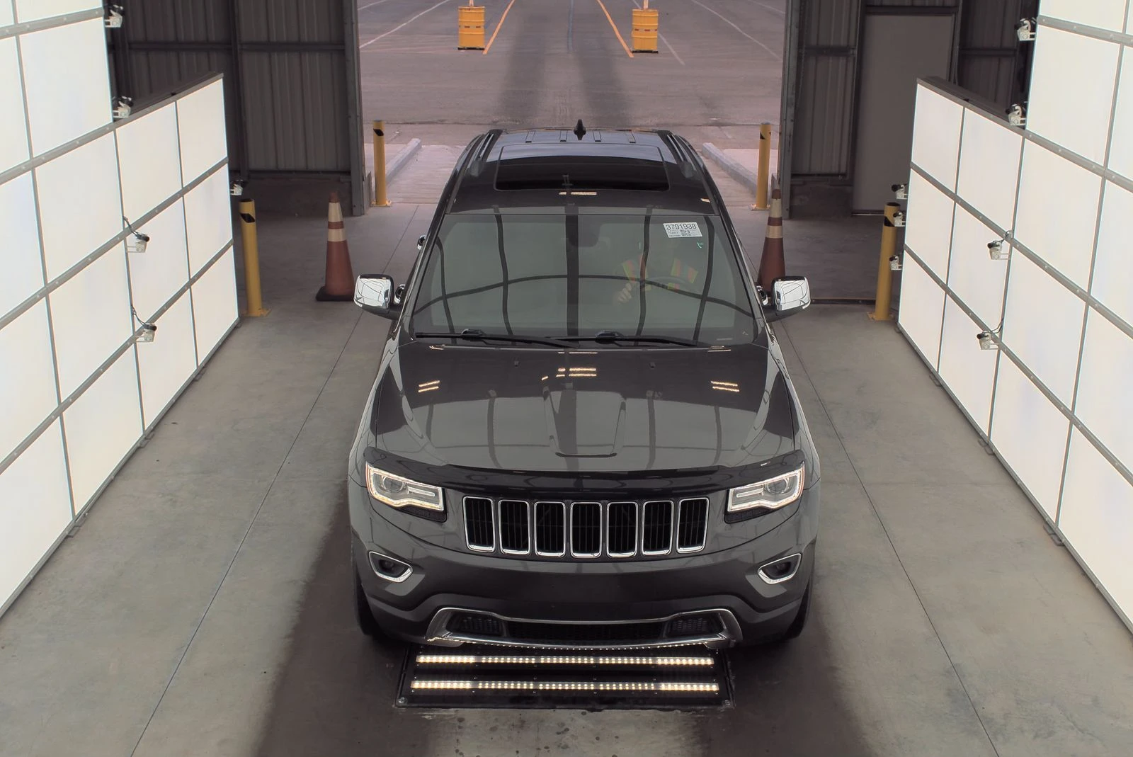 Jeep Grand cherokee Limited 4x4 Идеален за ГАЗ Подгреви* Камери*  - [1] 