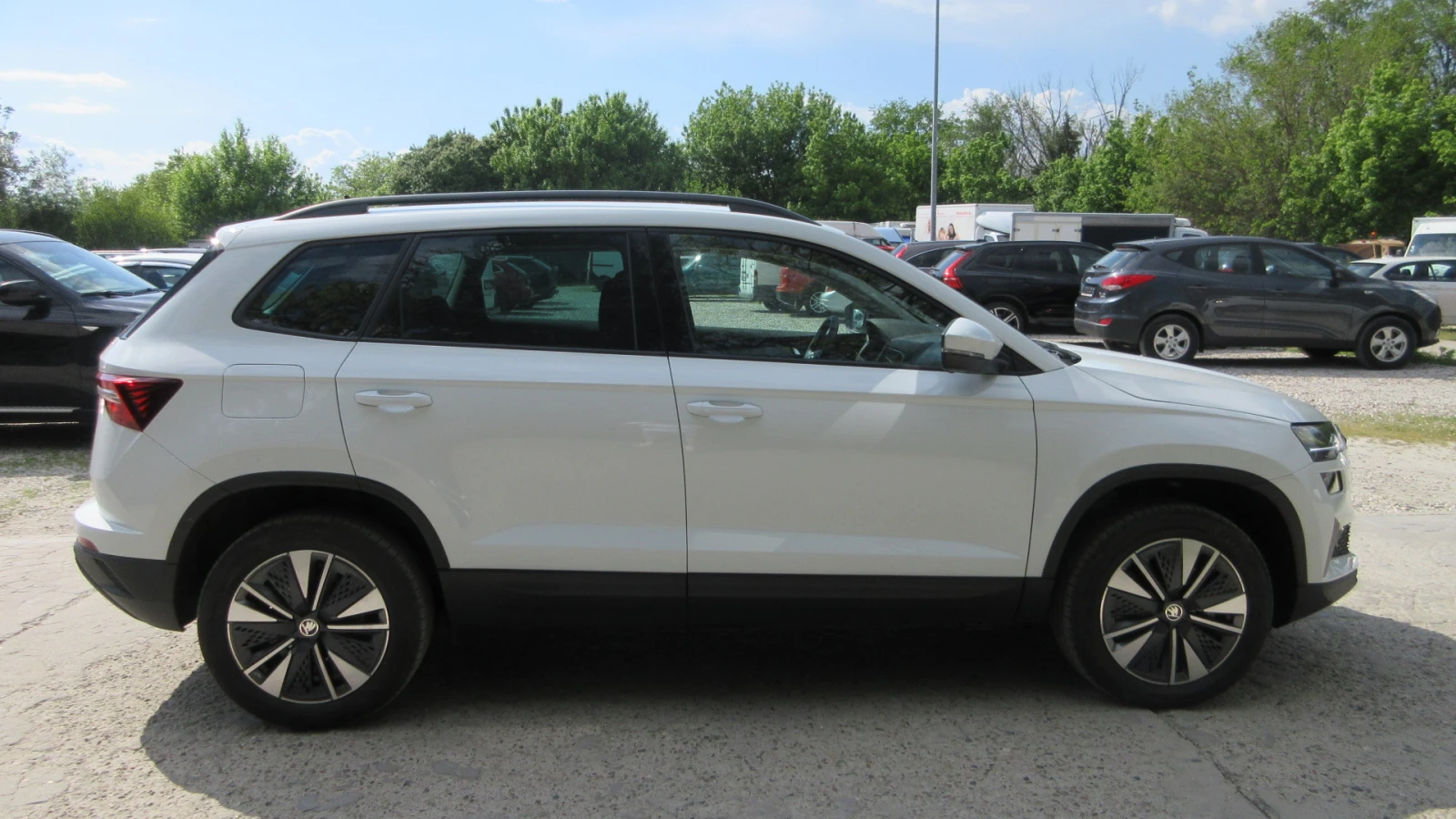 Skoda Karoq 2.0-TDI-AUTOMAT - изображение 4