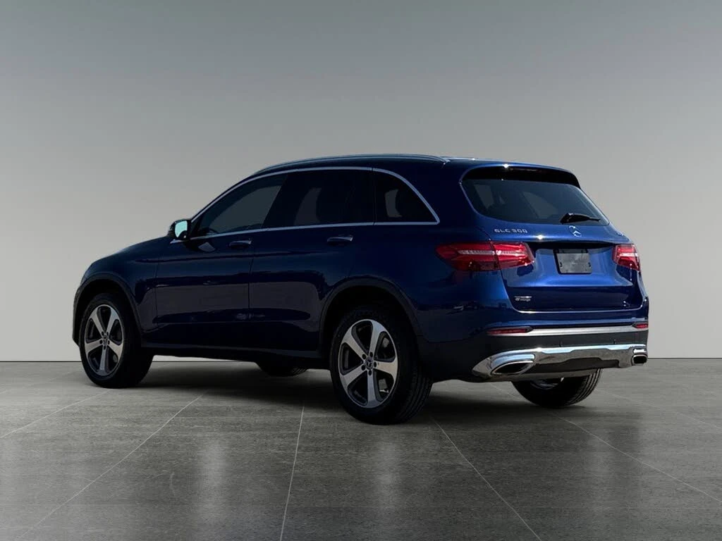 Mercedes-Benz GLC 300 4MATIC* KEYLESS* LANE ASSIST* ПОДГРЕВ*  - изображение 6