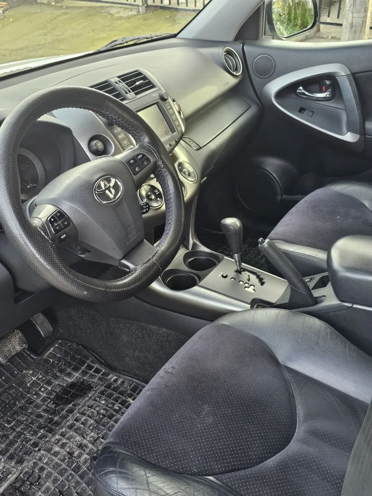 Toyota Rav4 4x4 | Mobile.bg � ����������� 17
