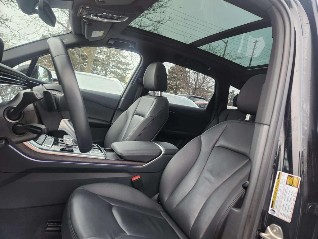 Audi Q7 * quattro Premium * CARFAX * ЦЕНА ДО БГ - изображение 9