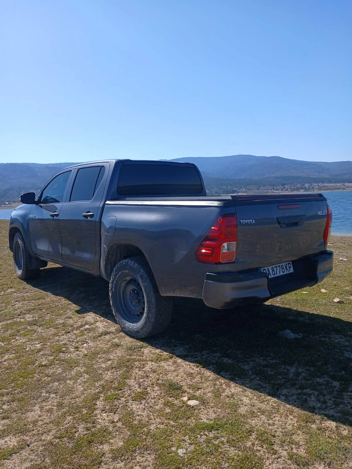 Toyota Hilux, снимка 6 - Автомобили и джипове - 53927367
