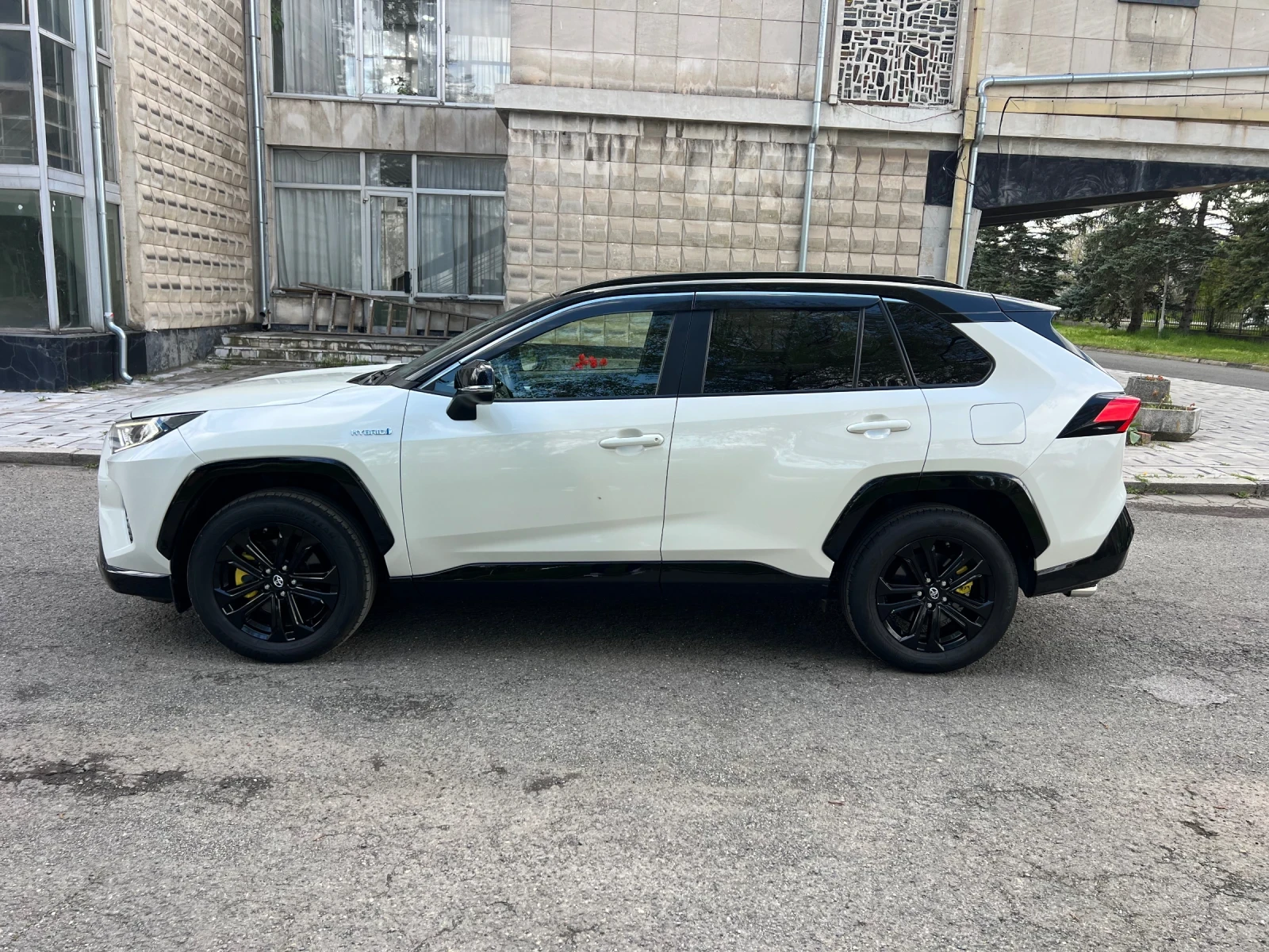 Toyota Rav4 2.5 FULL HYBRID/STYLE �������� ������� | Mobile.bg � ����������� 4