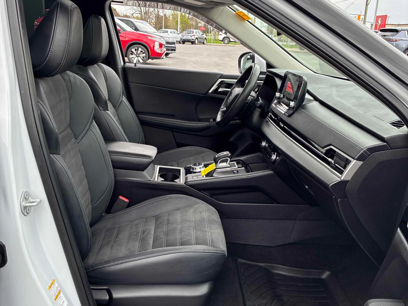 Mitsubishi Outlander PHEV/LE S-AWC/, снимка 10 - Автомобили и джипове - 54439494