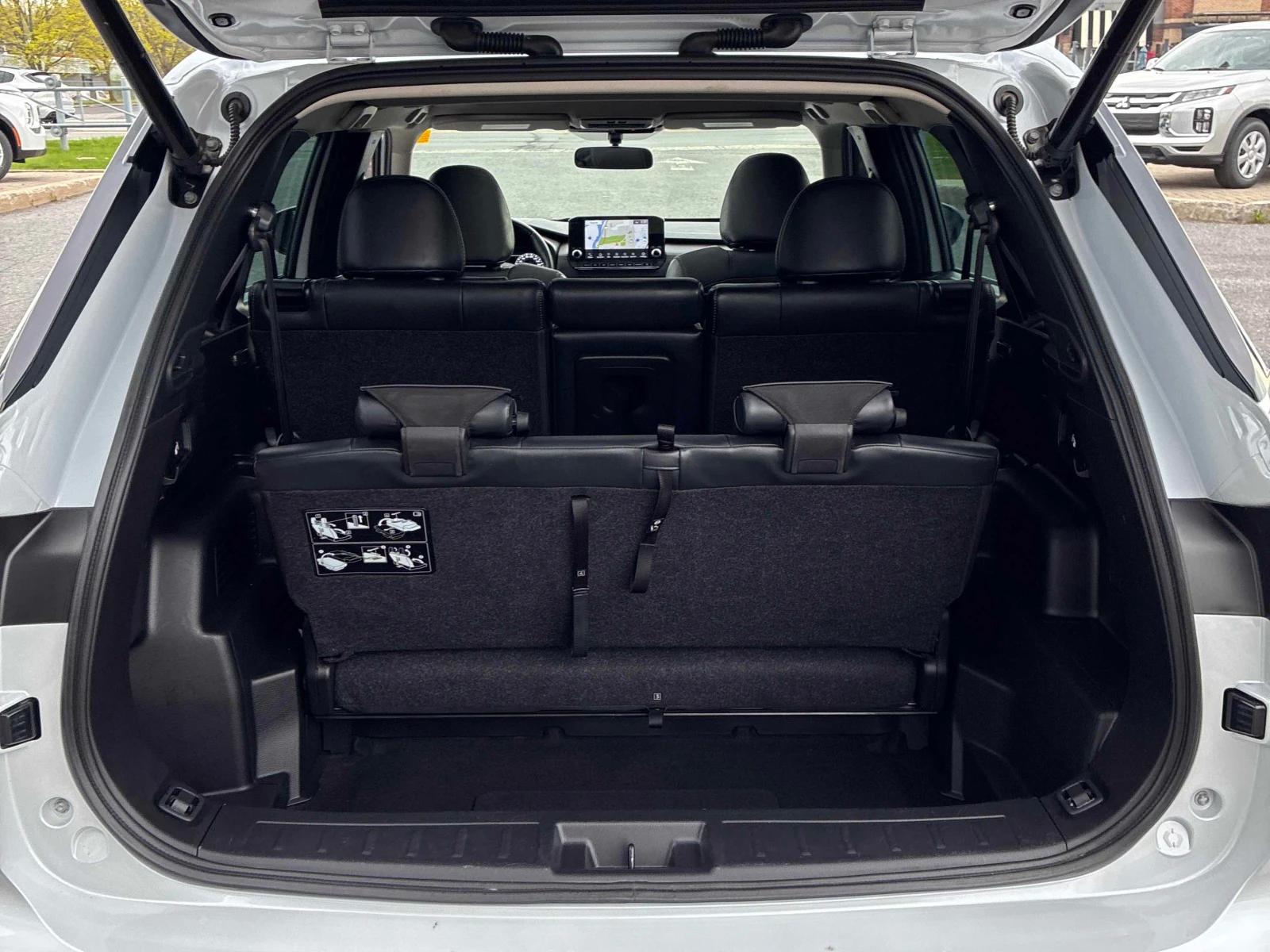 Mitsubishi Outlander PHEV/LE S-AWC/, снимка 7 - Автомобили и джипове - 54439494
