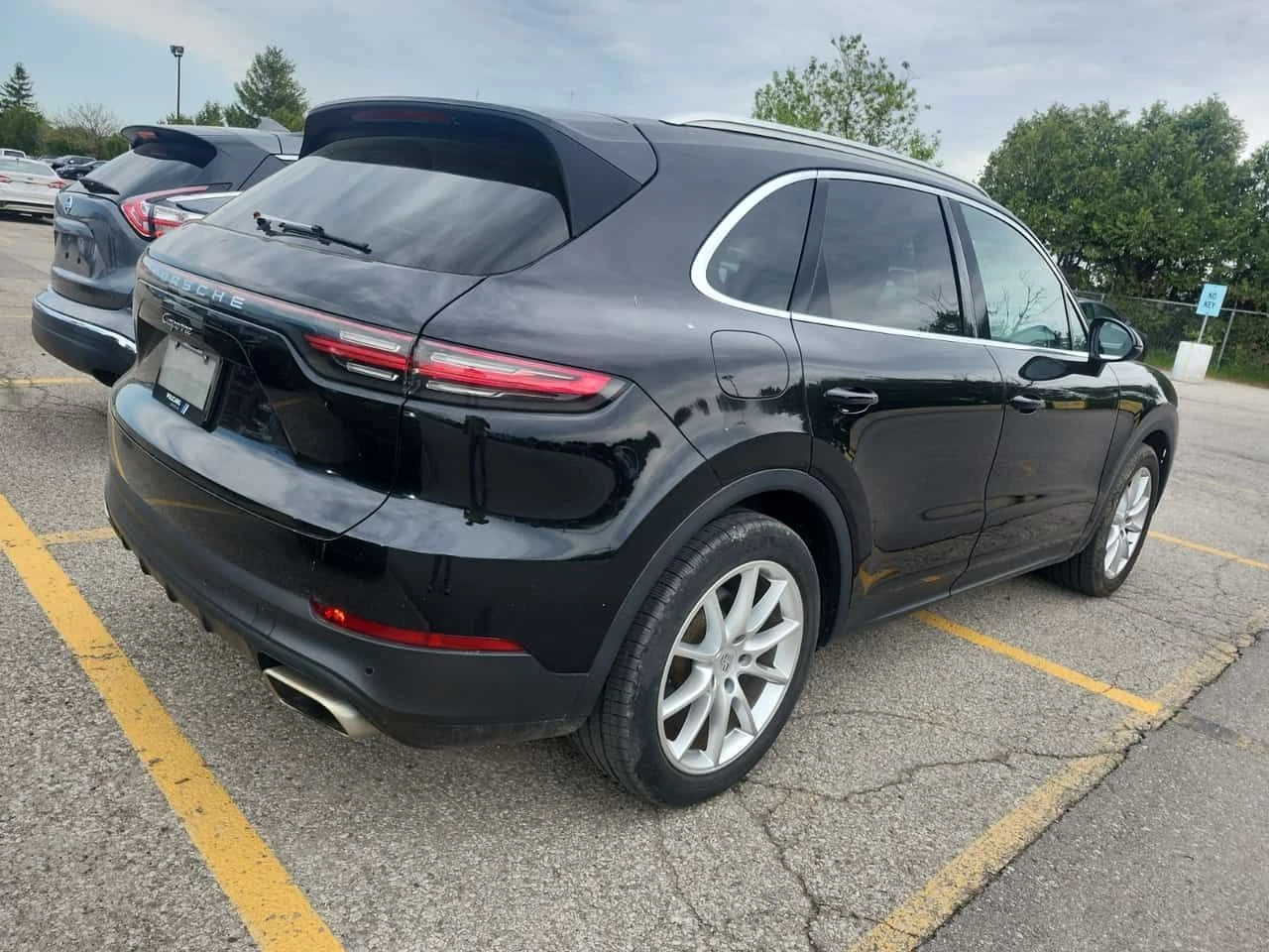 Porsche Cayenne * AWD * CARFAX * Matrix * Въздух * , снимка 3 - Автомобили и джипове - 54702186