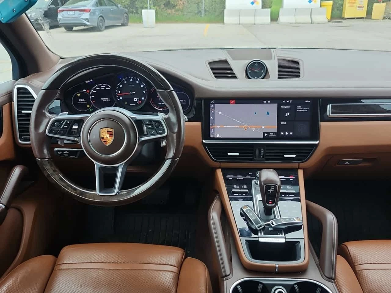 Porsche Cayenne * AWD * CARFAX * Matrix * Въздух * , снимка 5 - Автомобили и джипове - 54702186