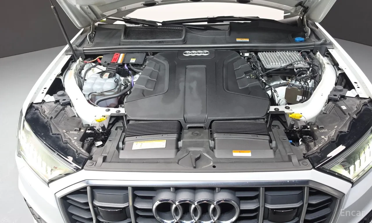 Audi Q7 45 TDI FULL EXTRAS Цена до България, снимка 11 - Автомобили и джипове - 55663948