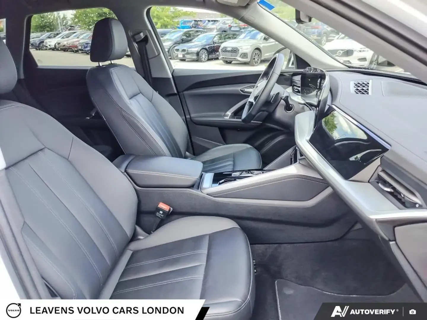 Audi Q5 2.0* S* LINE* MATRIX* , снимка 14 - Автомобили и джипове - 55787824