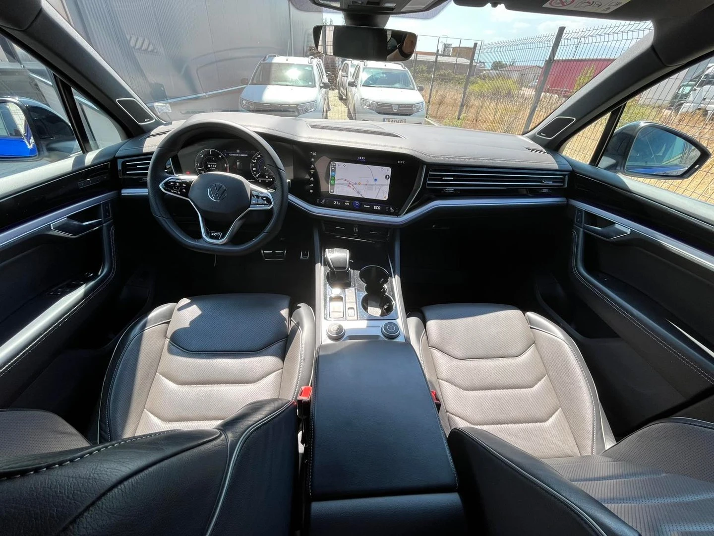 VW Touareg, снимка 7 - Автомобили и джипове - 56420769