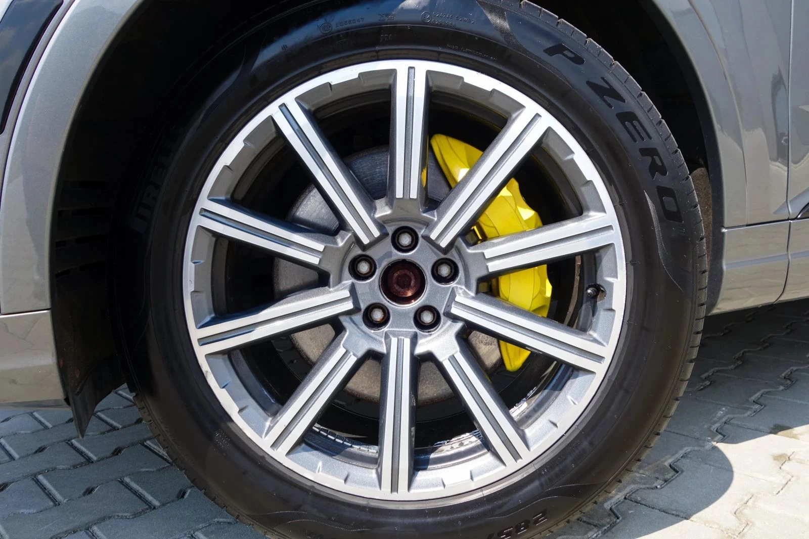 Audi Q7, снимка 8 - Автомобили и джипове - 56716854