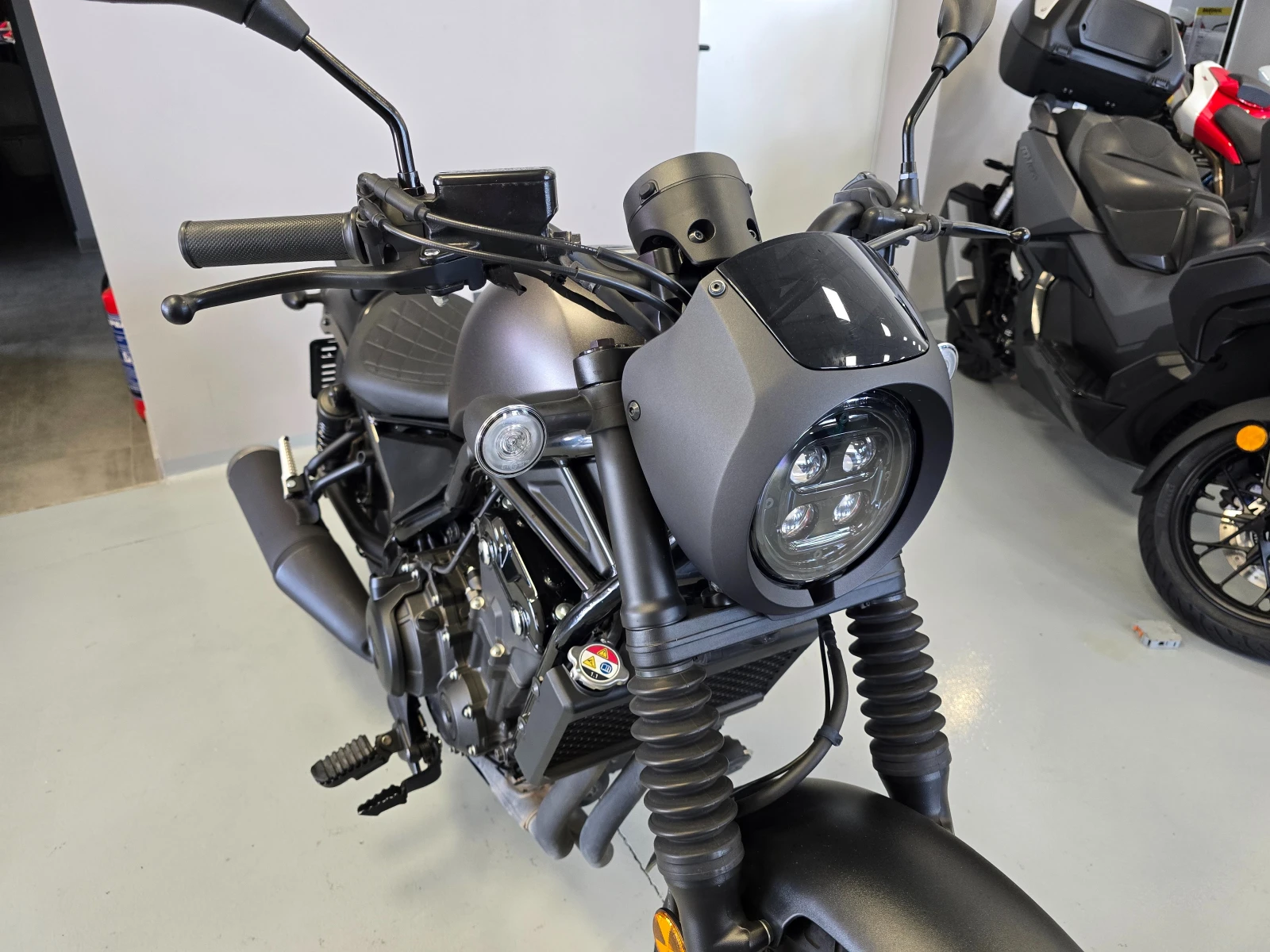 Honda Rebel 500ie, ABS-Special Edition!, снимка 11 - Мотоциклети и мототехника - 54253699