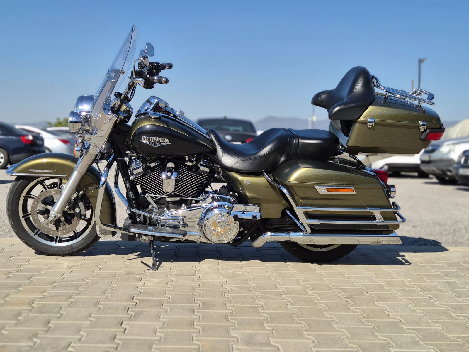 Harley-Davidson Touring ROAD KING FLHR 2018година